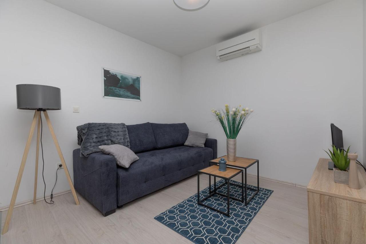 Apartments Empress Mimice Ngoại thất bức ảnh
